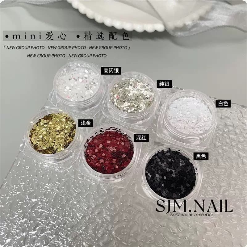 Popular 1mm heart sequin manicure material, ultra-thin mini small color peach heart nail wear nail accessories
