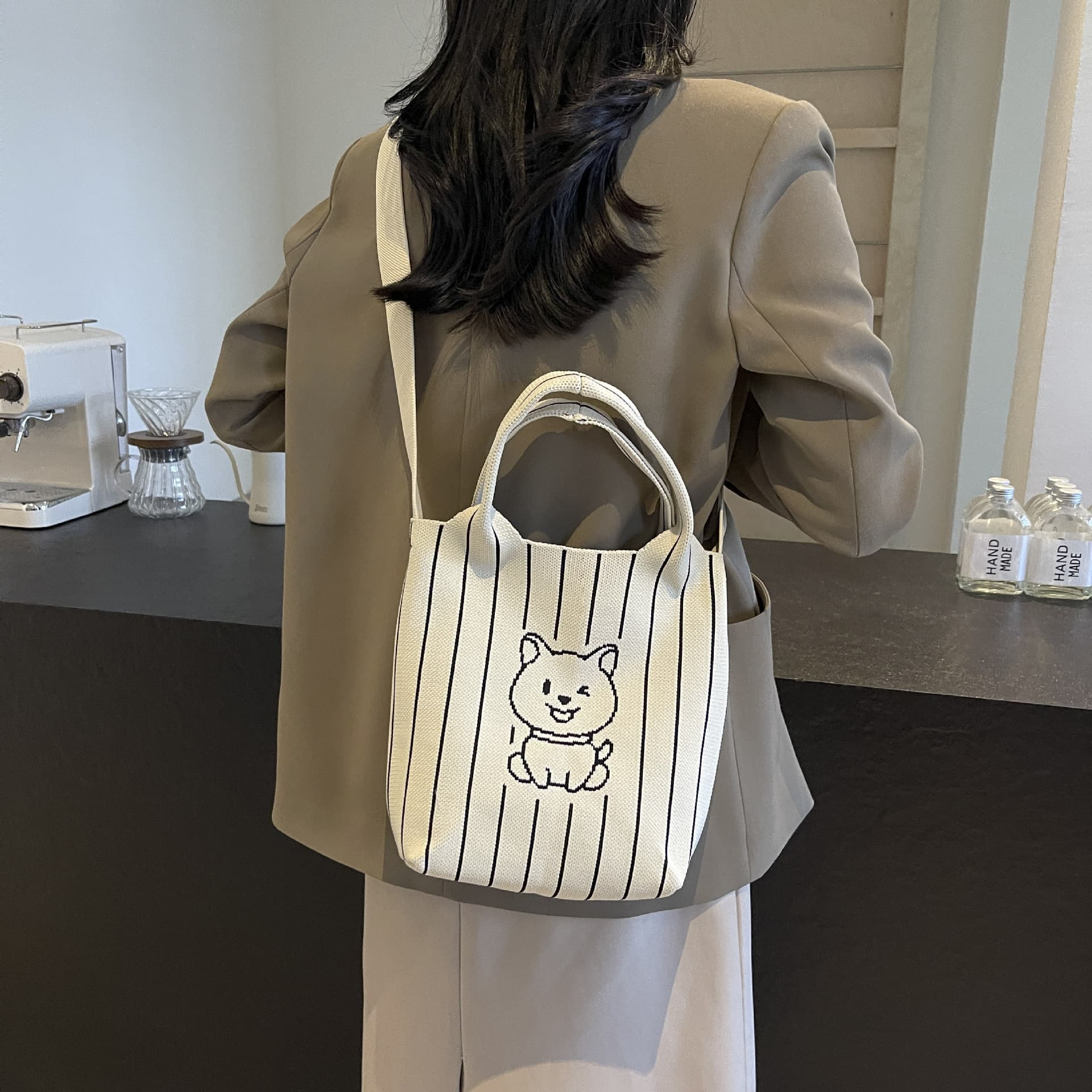 Handbag, Western-style knitted striped fashion shopping bag, Internet celebrity lady bear, large-capacity outing tote shoulder bag