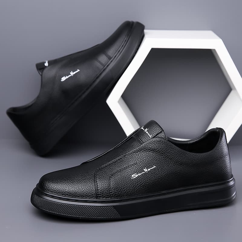 Trendy White Sneakers for Young Men, Sports and Casual Shoes, 2026 Spring New Fashion Skate Shoes, Extra Large Size Men's Shoes