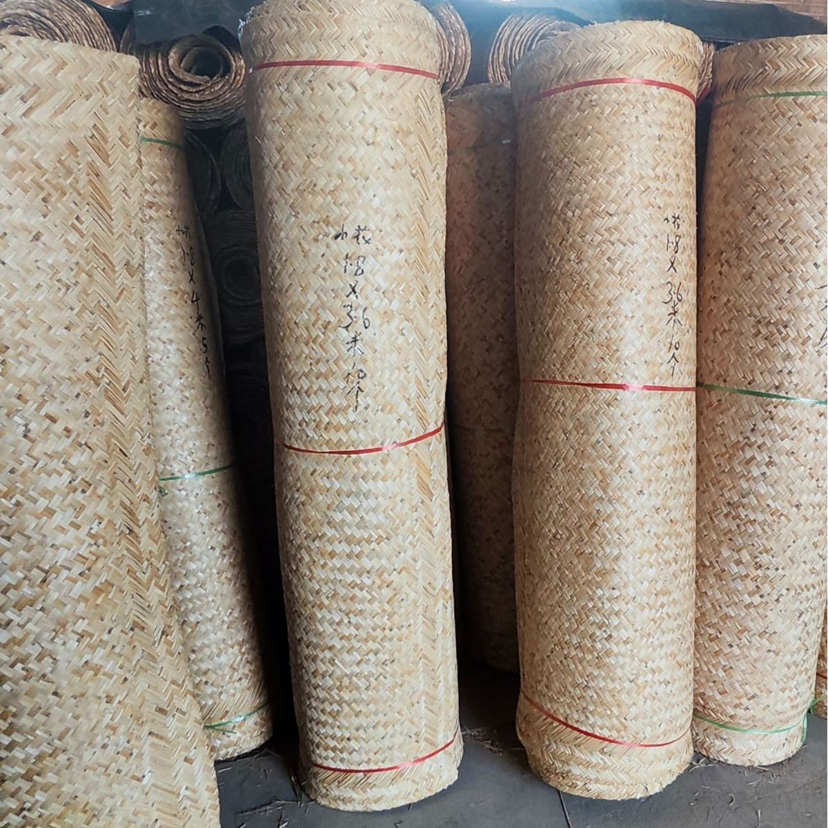 Reed mat, traditional kang mat for Northeast heated bed, rural earthen bed mat, high-temperature resistant wall decoration straw mat for household use