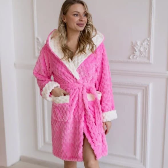 Autumn and Winter Thick Velour Lapel Nightgown Set, Diamond Check Contrast Bathrobe, Warm and Comfortable Loose Hooded Bathrobe