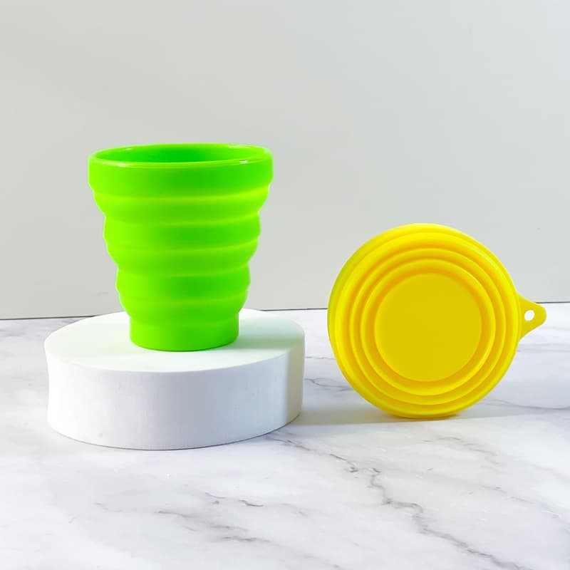 Silicone Folding Cup, Portable Telescopic Mouthwash Cup for Hiking, Travel, Camping, Food Grade, Drop-Proof Silicone Folding Water Bottle
