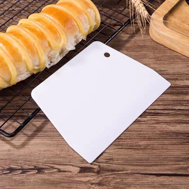 Plastic Scraper Trapezoid Scraper Cream Cake Dough Cutter Cream Scraper Baking Scraper Factory Direct