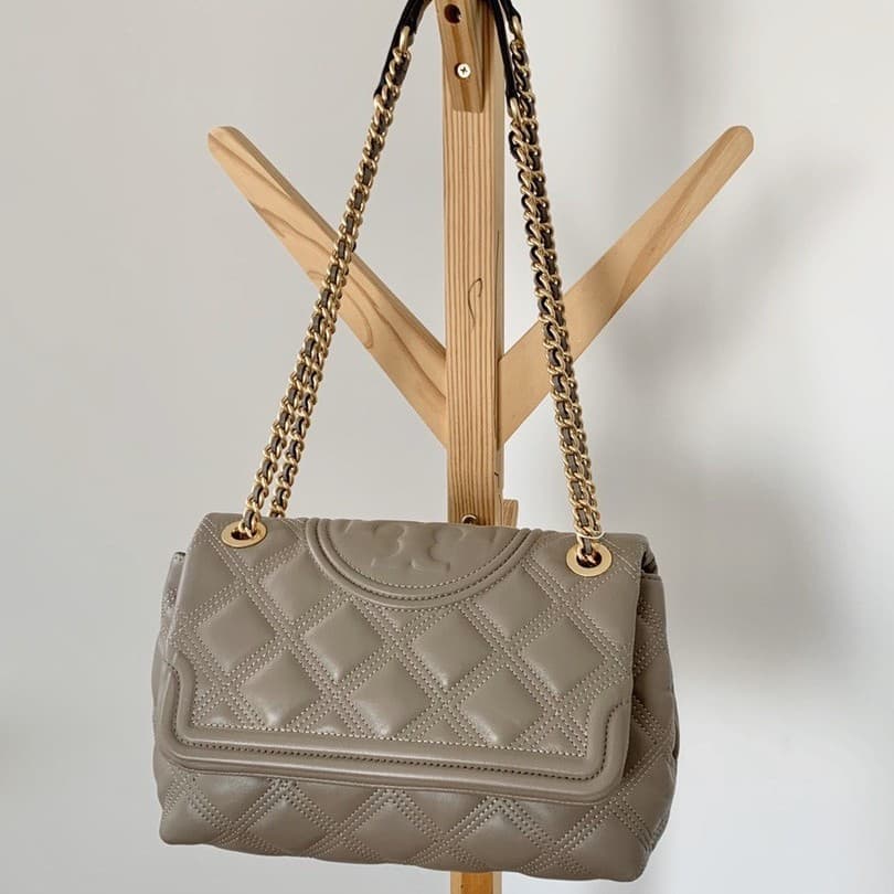 TB Women's Bag Fleming Lambskin Quilted Chain Mini Square Bag, Chanel-Style Casual Flap Shoulder Crossbody Handbag