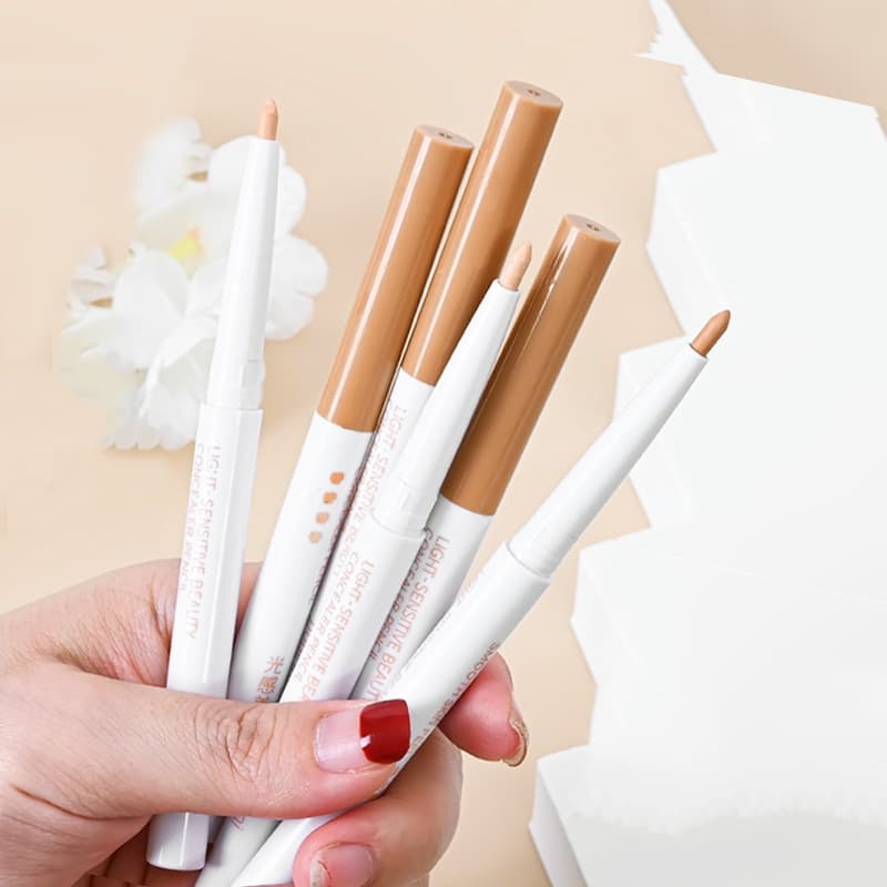 New Beauty Light Concealer Pen, Eyelid Eyebrow Under-Eye Brightener, Dark Circle Acne Scar Concealer Stick for Men & Women