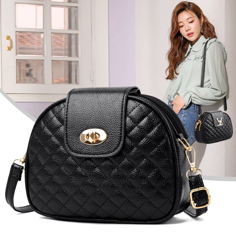 2026 cross-border women's shoulder bag Internet celebrity rhombus single shoulder middle-aged black crossbody bag mini versatile small bag