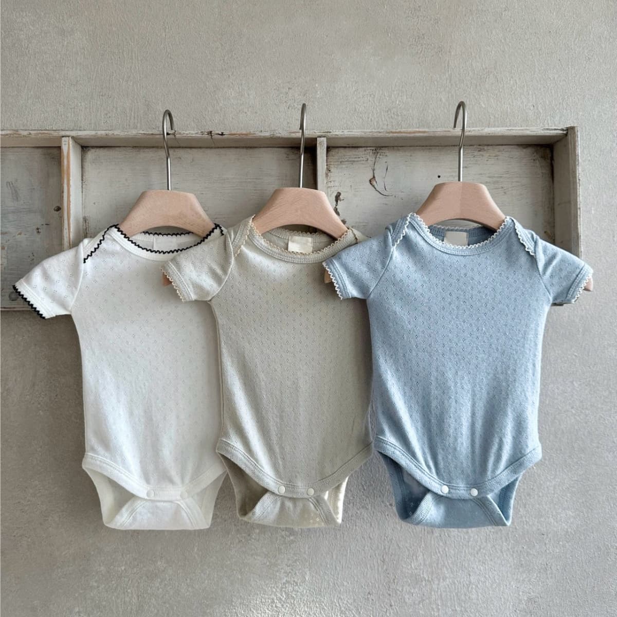 Newborn Summer Baby Jacquard Embroidered Hemming Bodysuit Baby Girl Thin Breathable Jumpsuit