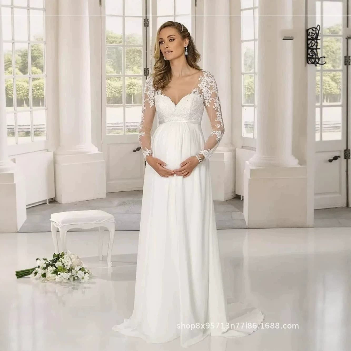 Wholesale Light Wedding Dress for Pregnant Brides Lace Small Train Wedding Gown Bride Main Dress Amazon Europe USA