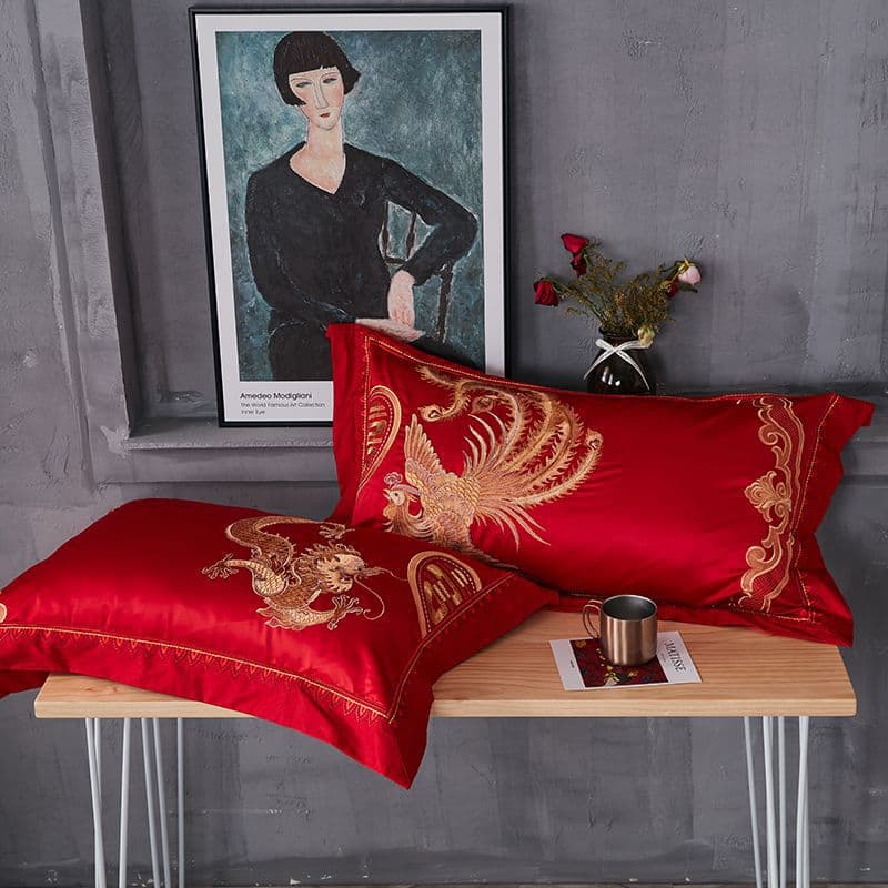 Wedding pillowcase, pure cotton 48x74cm bright red dragon and phoenix design, all-cotton bridal single pillowcase pair, wholesale.