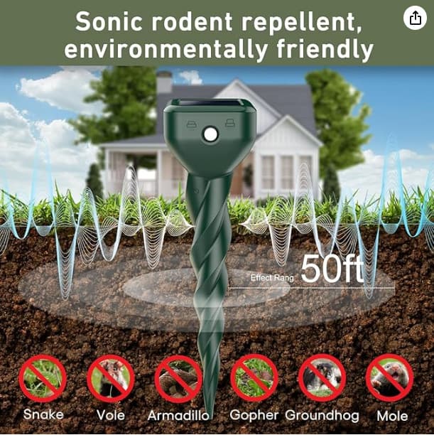 Cross-border Hot Selling Ground Plug Rodent Repeller Outdoor Solar Seismic Wave Snake Repeller Waterproof IP65 Animal Deterrent
