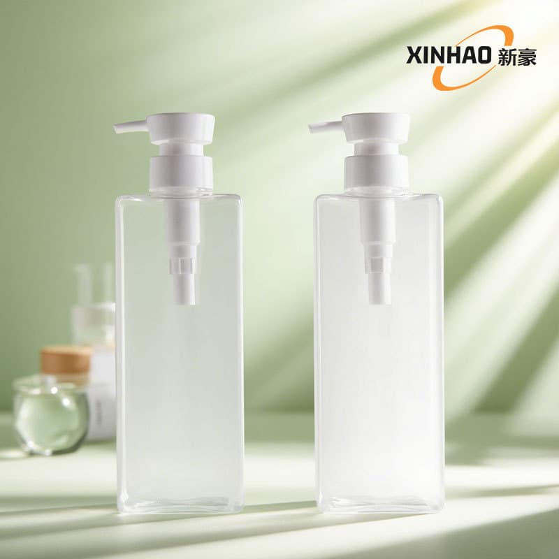 480ml Press-Type Shower Gel Bottle for Toiletries, Flat Shoulder Lotion Bottle, Square Transparent PET Shampoo Container