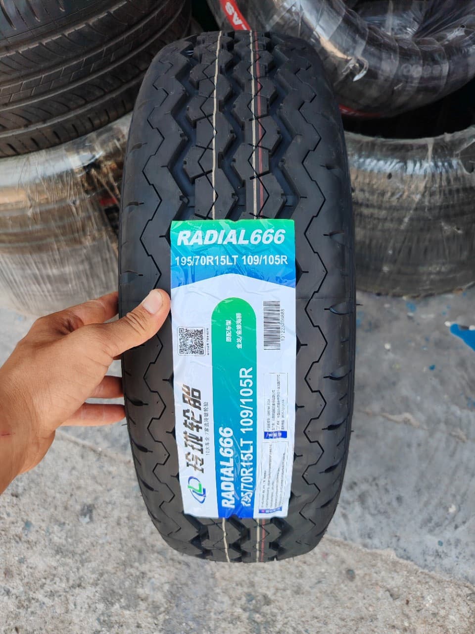 Linglong Tires 195/70R15LT 12-Ply Reinforced Wuling Zhengcheng Jinbei Haishi Wang 195/70R15C
