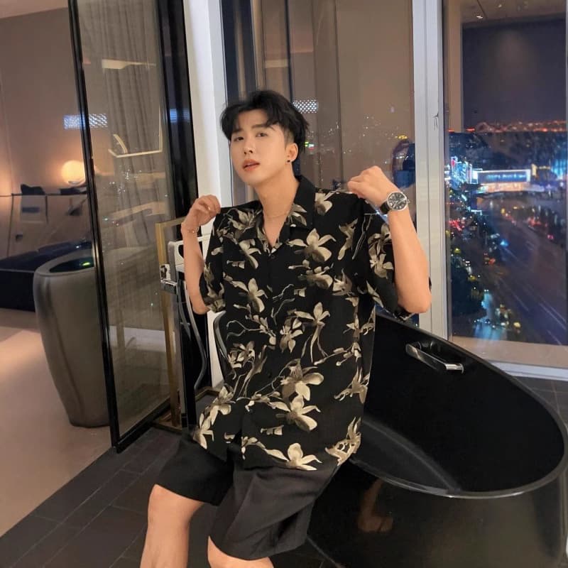Summer Japanese Loose Fit Aloha Hawaiian Cuban Collar Beach Short Sleeve Floral Shirt for Men and Women Retro New Chinese Style Trend