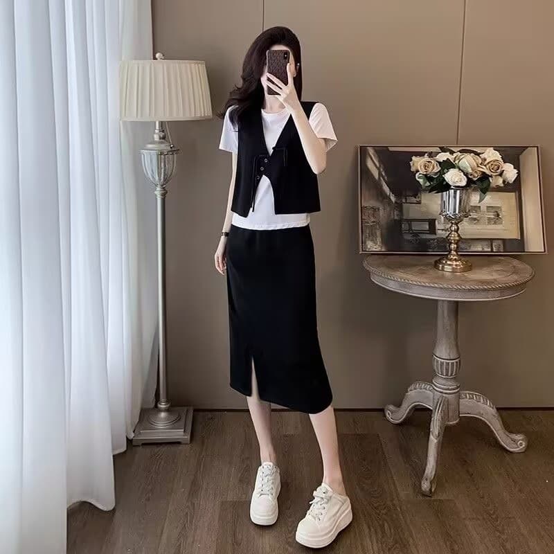 Design Summer New Fashion Casual Set Skirt for Women Stylish Slim Age-Reducing Vest T-Shirt Three-Piece Set