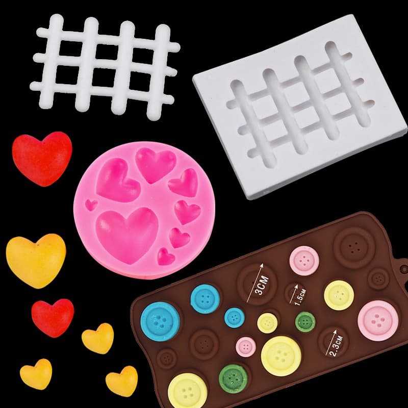 Baking Birthday Cake Heart Silicone Mold, Fence Button Chocolate Fondant 3D Fondant Mold, Large and Small Sizes