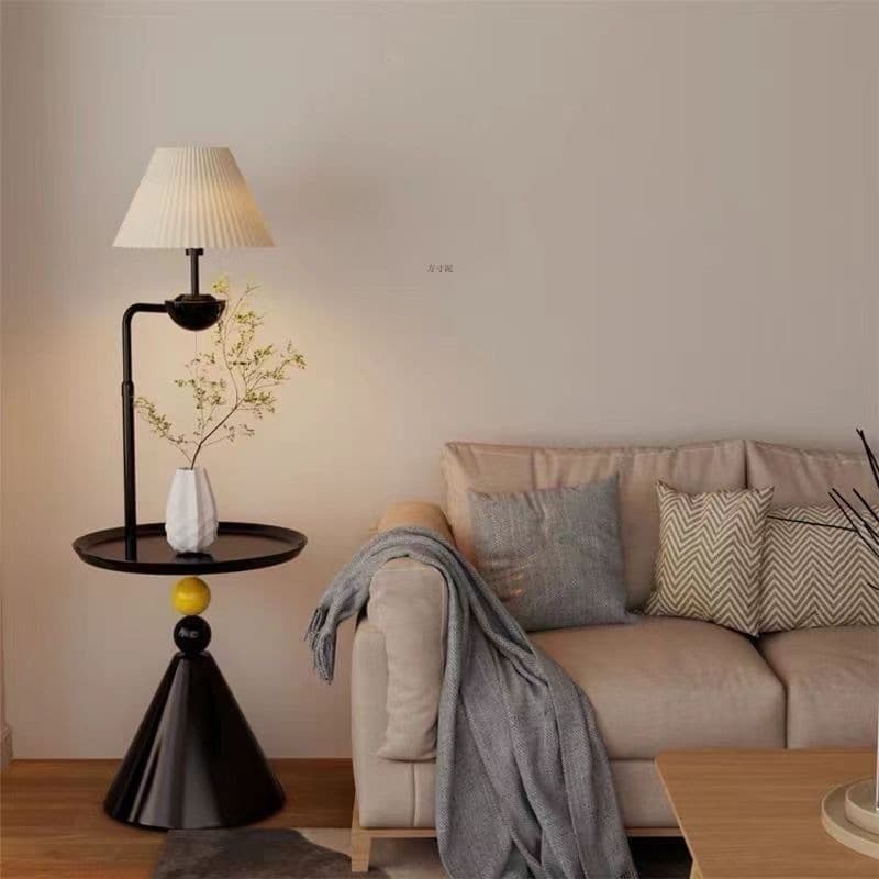 Cream-colored floor lamp, living room sofa shelf, decorative item, bedside table, bedroom integrated table lamp, factory wholesale.