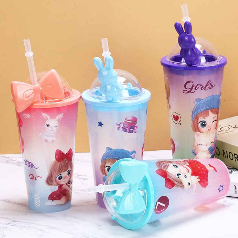 Plastic Manual Portable Juicer Cartoon Water Cup, Student-Friendly High-Aesthetics Ins-Style Creative Large Capacity Colorful Straw Cup