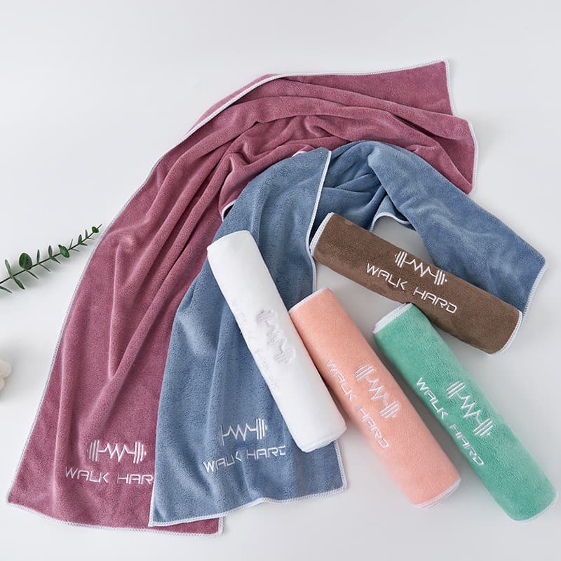 Sports Towel Fitness Sweat-Absorbing Marathon Running Towel Portable Custom Logo Yoga Mat Wholesale