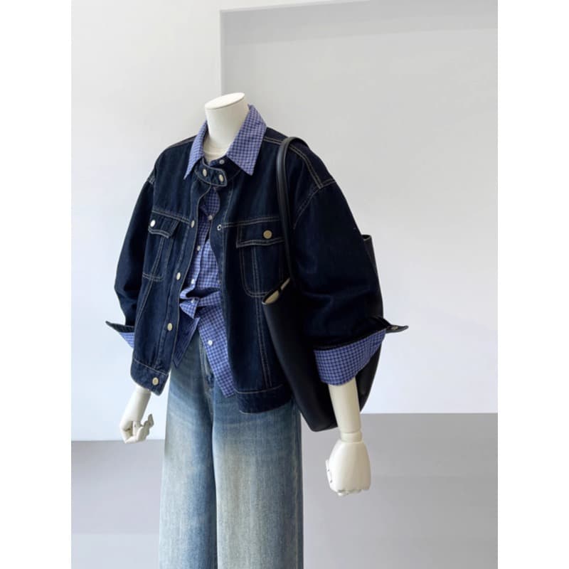 Retro fashionable dark blue denim jacket for women 2024 autumn new small stand-up collar loose single-breasted casual jacket