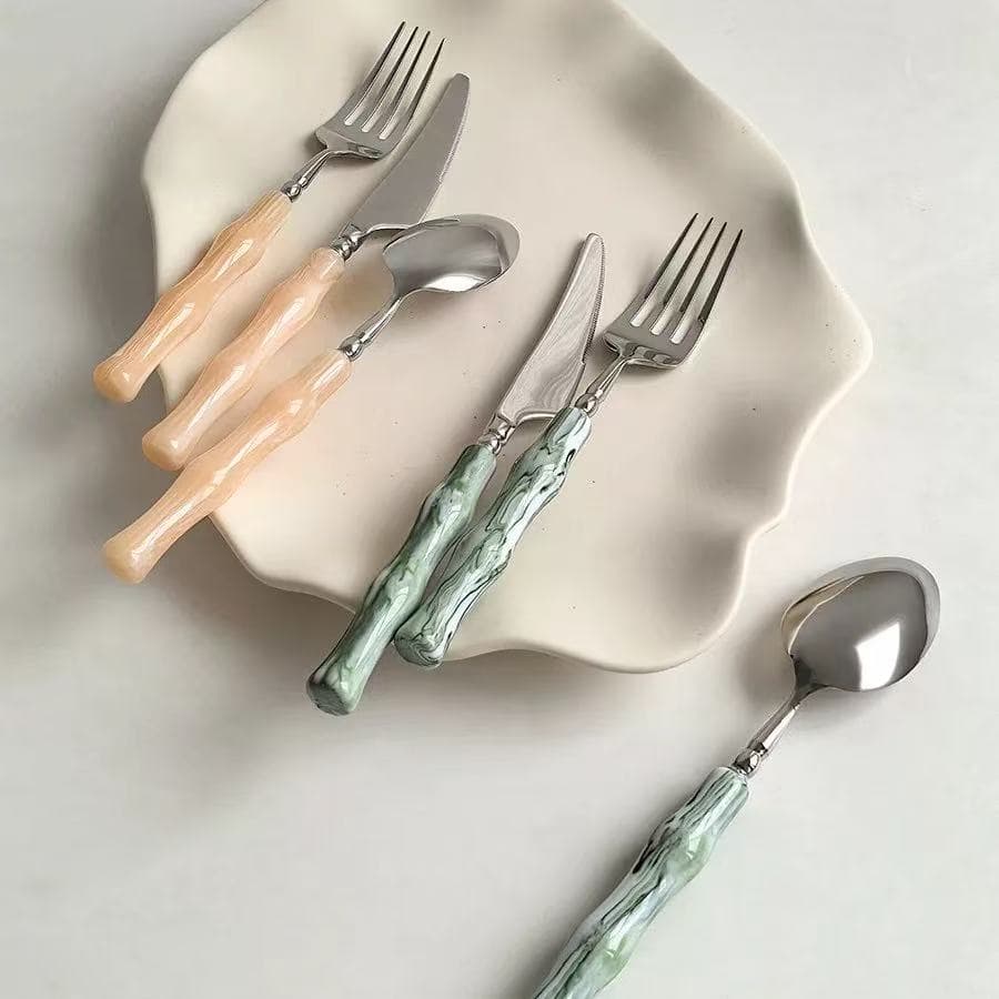 Medieval style acrylic Western food knife and fork spoon dessert spoon fruit fork cake spoon steak knife and fork afternoon tea tableware