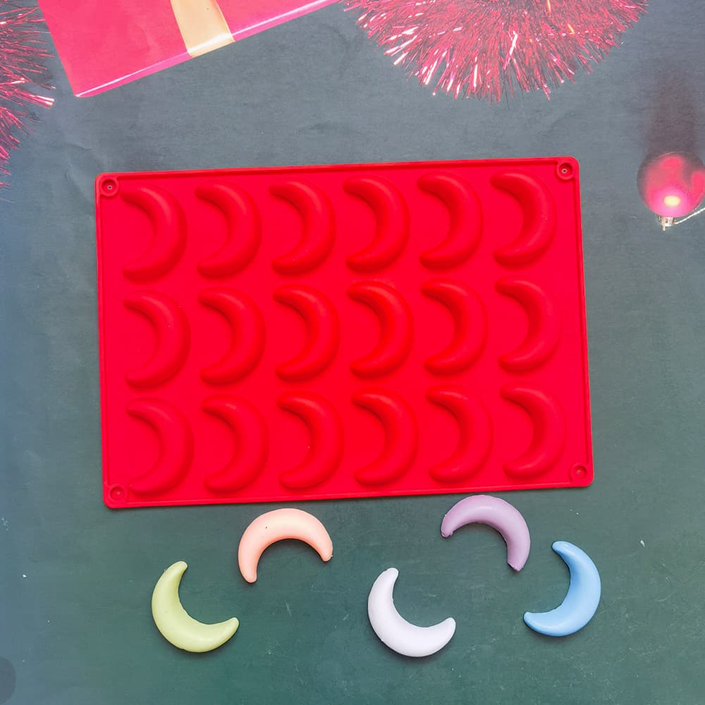18-Cavity Moon 561 Chocolate Cake Decoration Silicone Mold Candy Pudding Dessert Mold Baking Tool