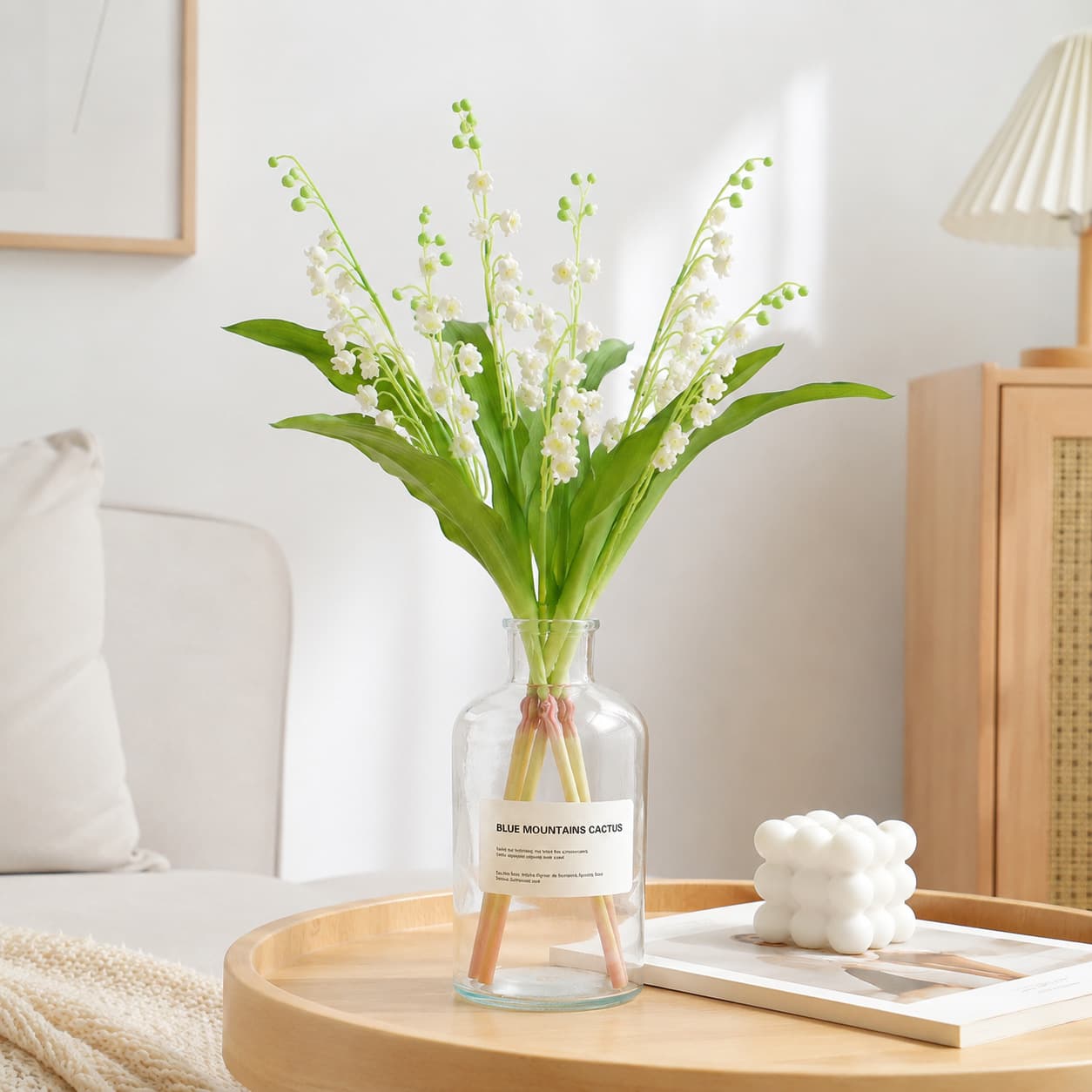 Cross-border ins style fresh simulated lily of the valley flower bouquet fake flower bell flower simulated wind chime flower arrangement home decoration