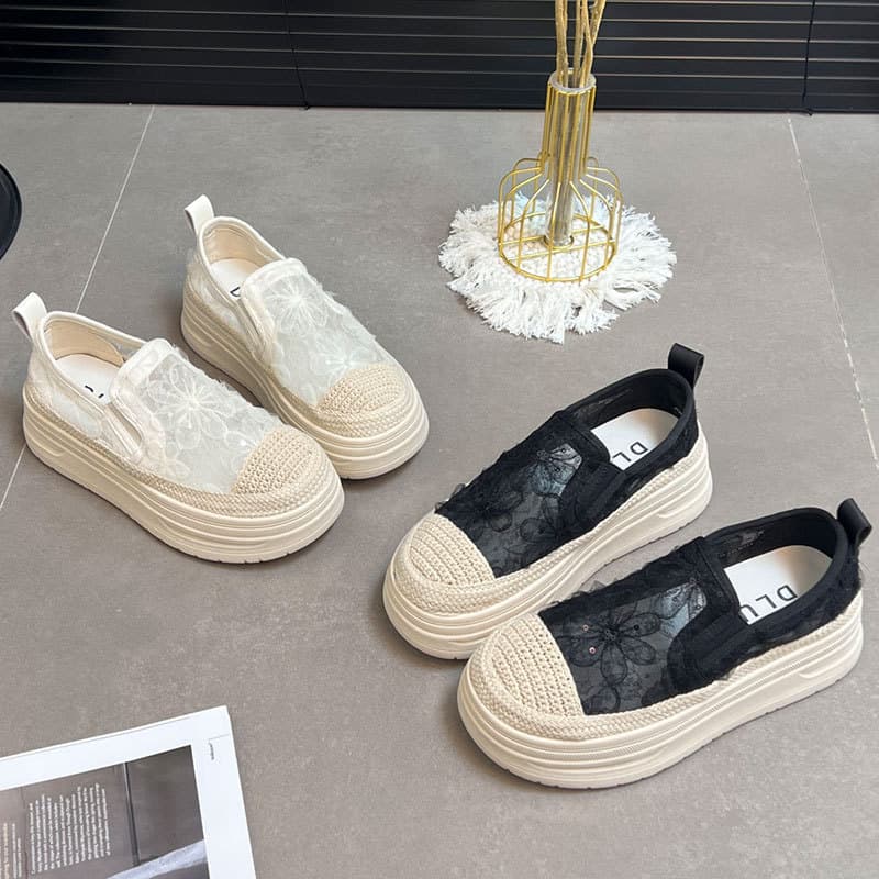 2026 Summer New Lace Mesh Breathable Fisherman Shoes Thick Sole Heightening Slip-on Fashion Casual Sports Shoes