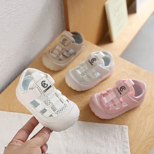 New Summer Infant Walker Shoes, Soft Sole Mesh Hollow Baby Sandals for Boys and Girls, Anti-Slip Toe-Cover Sandals
