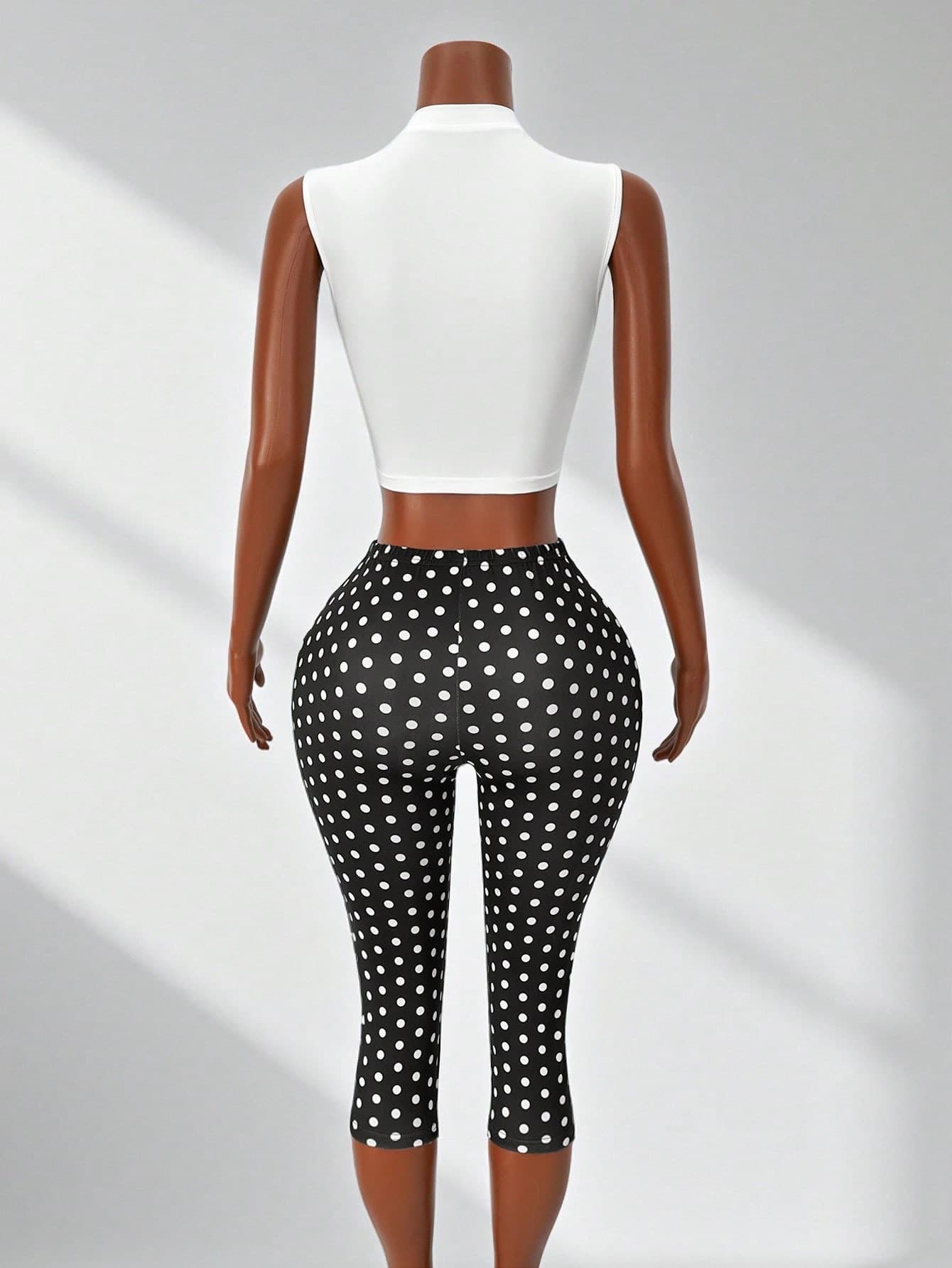 European American Style Women's New Contrast Polka Dot Sleeveless Crop Top with Capri Pants Tight Two-Piece Set