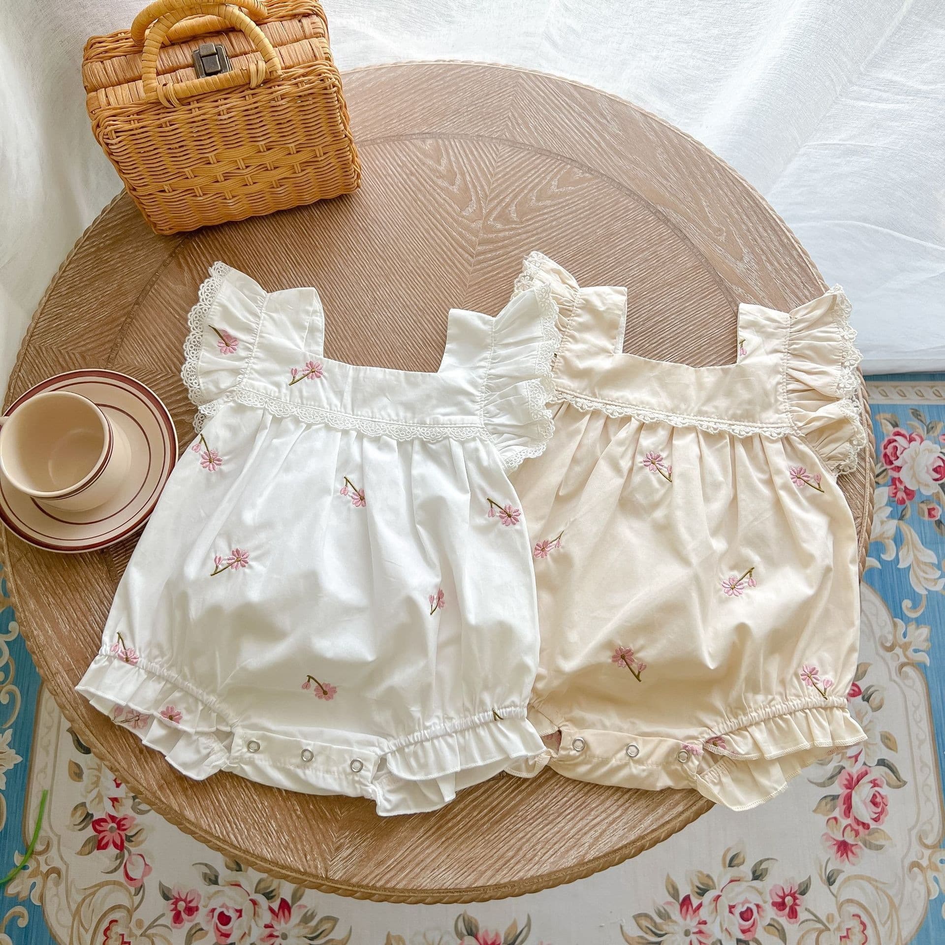 Baby clothes, summer slings, thin princess summer clothes, baby girl's one-piece bodysuit, hip suit, fashionable baby harem