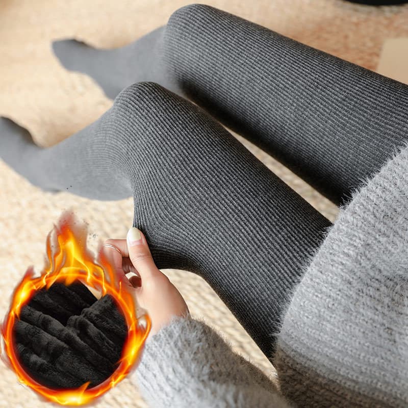 Manufacturer's Plus-Size Women's Leggings for Outer Wear, Extended Size, Fat MM Autumn/Winter Fleece-Lined Footed Tights, Thick Thermal Pants Wholesale
