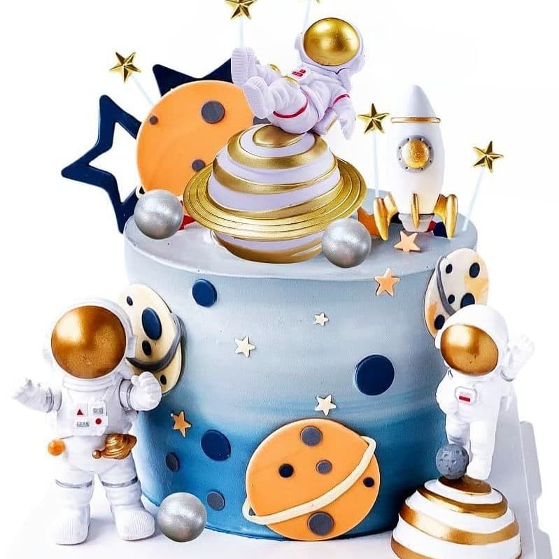 14-Piece Space Cake Decorations, Gold Theme Space Astronaut Five-Pointed Star Cake Decorations