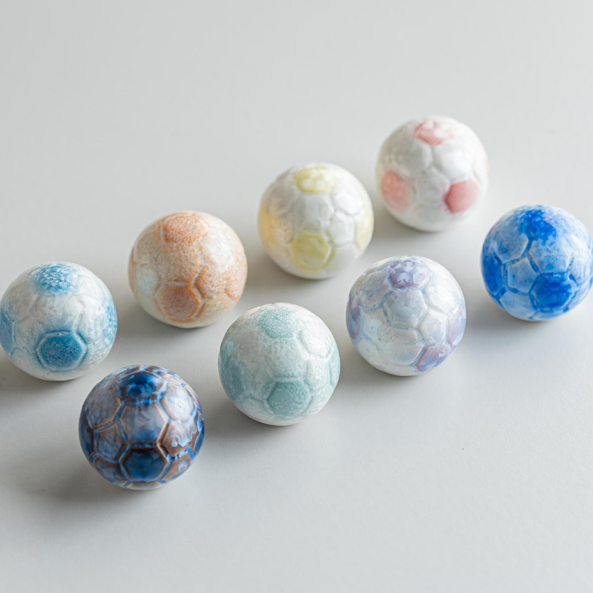 New Spinning Football Ceramic Ornament Crystal Glaze Creative Car Decoration Hot Selling Souvenir for Tourist Stalls