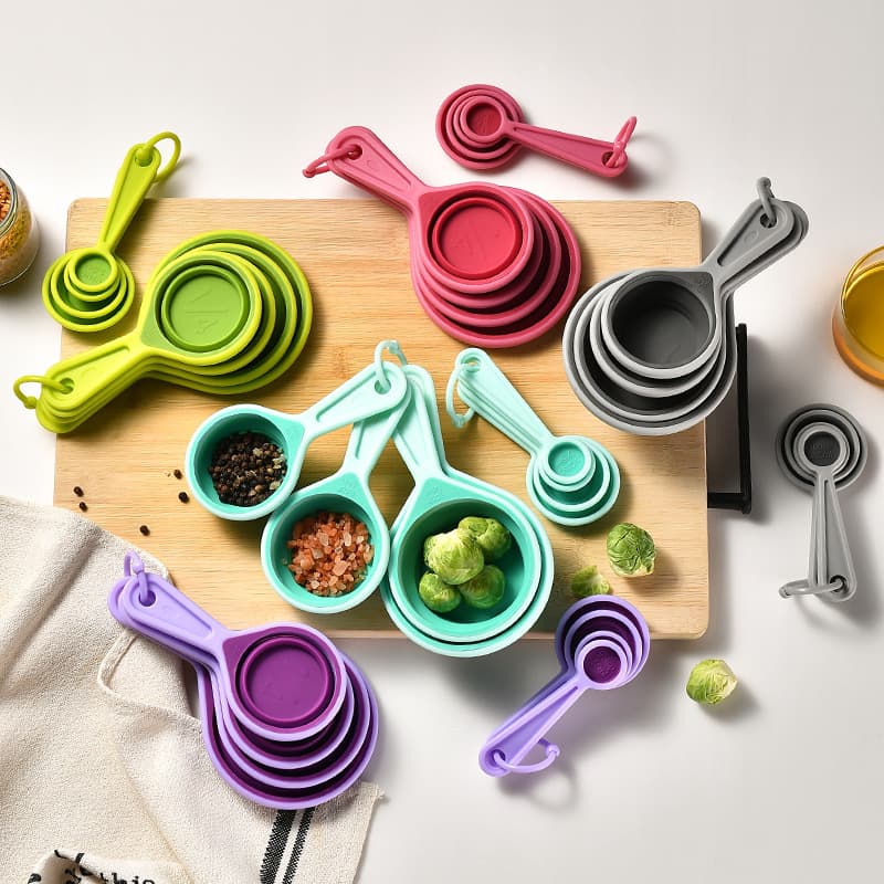 Spot foldable silicone measuring cup four-piece set measuring cup measuring spoon set high temperature resistant baking measuring spoon tool eight-piece set