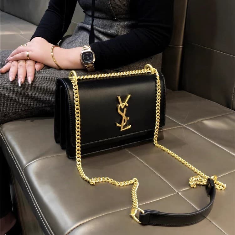 Hong Kong Brand Chain Envelope Bag Premium Texture 2025 New Minimalist Elegant Versatile Women's Bag Crossbody Small Square Bag