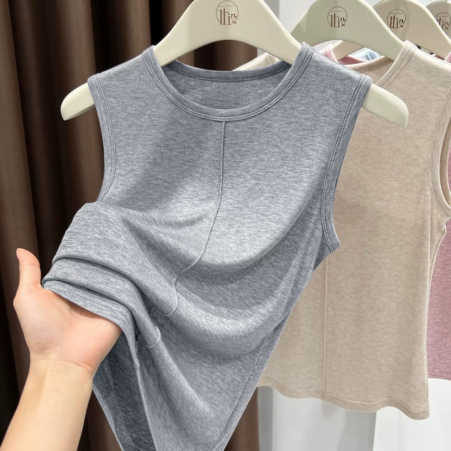 Soft and waxy super elastic skin mask sleeveless vest T-shirt for women 2026 summer new temperament slim inner top trendy