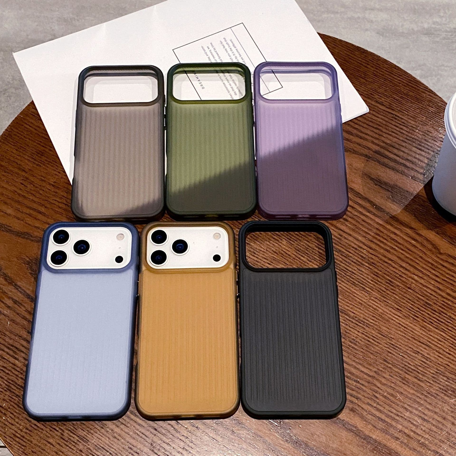 Apple 17 Phone Case Corrugated New Trend iPhone 16 Pro Max 15 Large Hole New 14 13 Striped Men Women