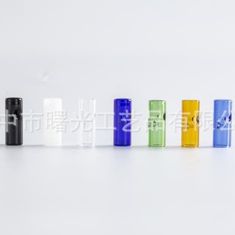 New hot-selling straight-through glass cigarette holder, portable dustproof cigarette filter, personalized creative smoking accessory