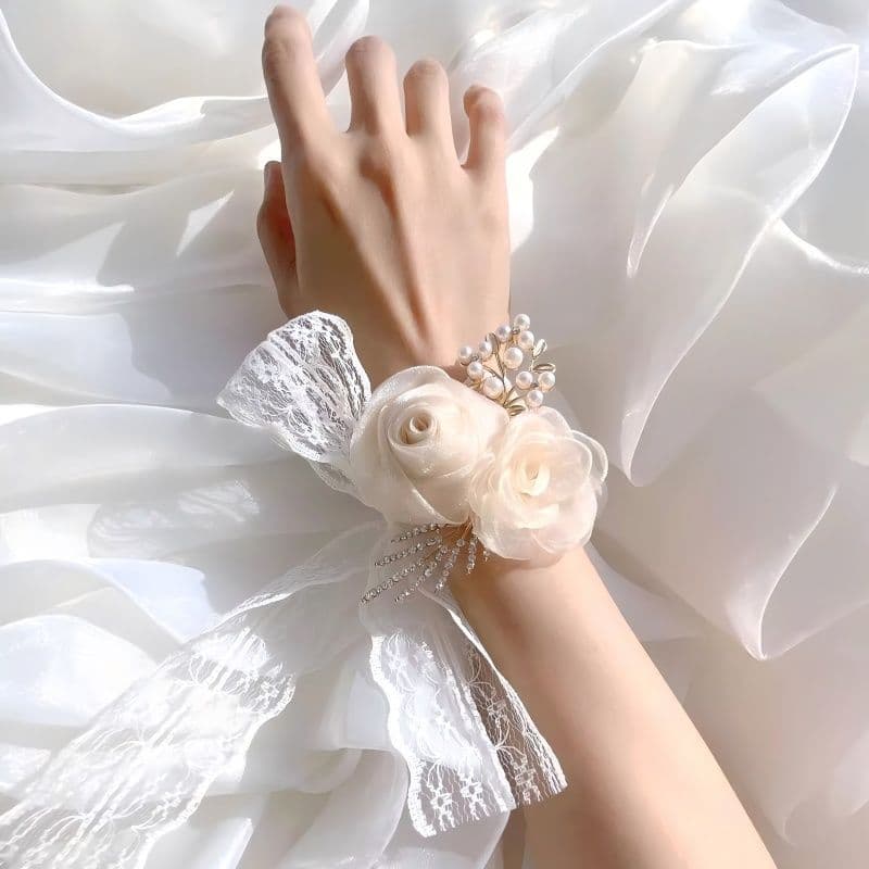 Bridesmaid's wrist wedding bride's hand flower beautiful sister's group hand flower companion bracelet Korean style high-end groomsmen wedding corsage