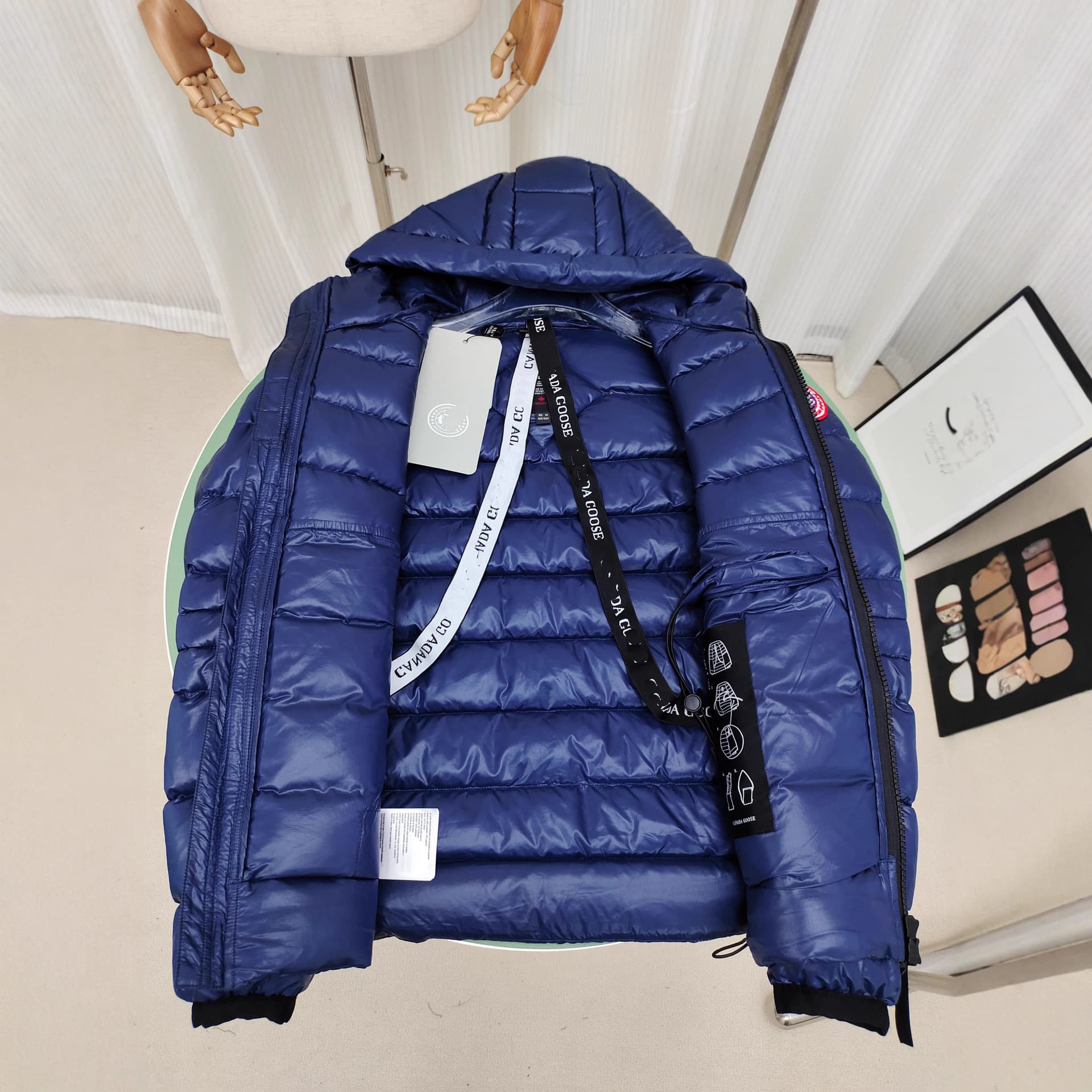 2025 Cross-border Urgent Order 2227 Down Jacket Men's and Women's Lightweight