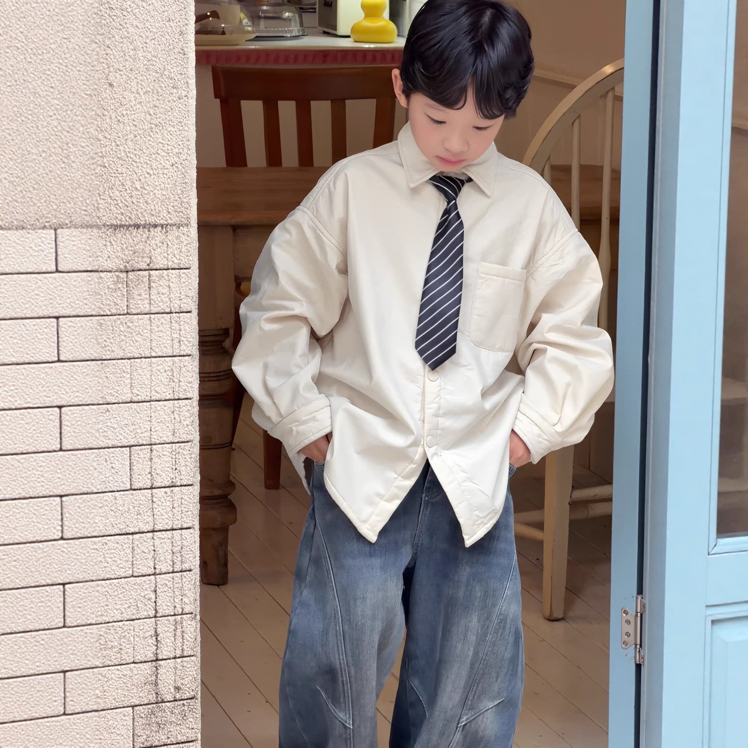 Blue Jade 25 Autumn/Winter New Korean Children's Clothing Medium and Small Boys Thickened Fleece Beige Cotton School Style Tie Shirt