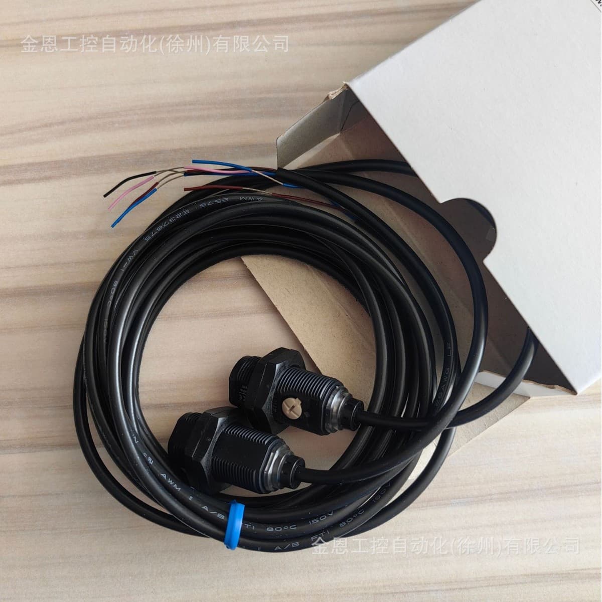 Brand New Shanghai Suodilong SODRON Proximity Switch Sensor PM18V-T20BPWR(E)