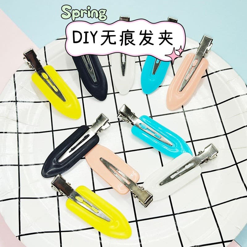 DIY handmade hair clips in translucent teardrop candy colors, macaron-colored, fortified hair accessories and crafting materials.