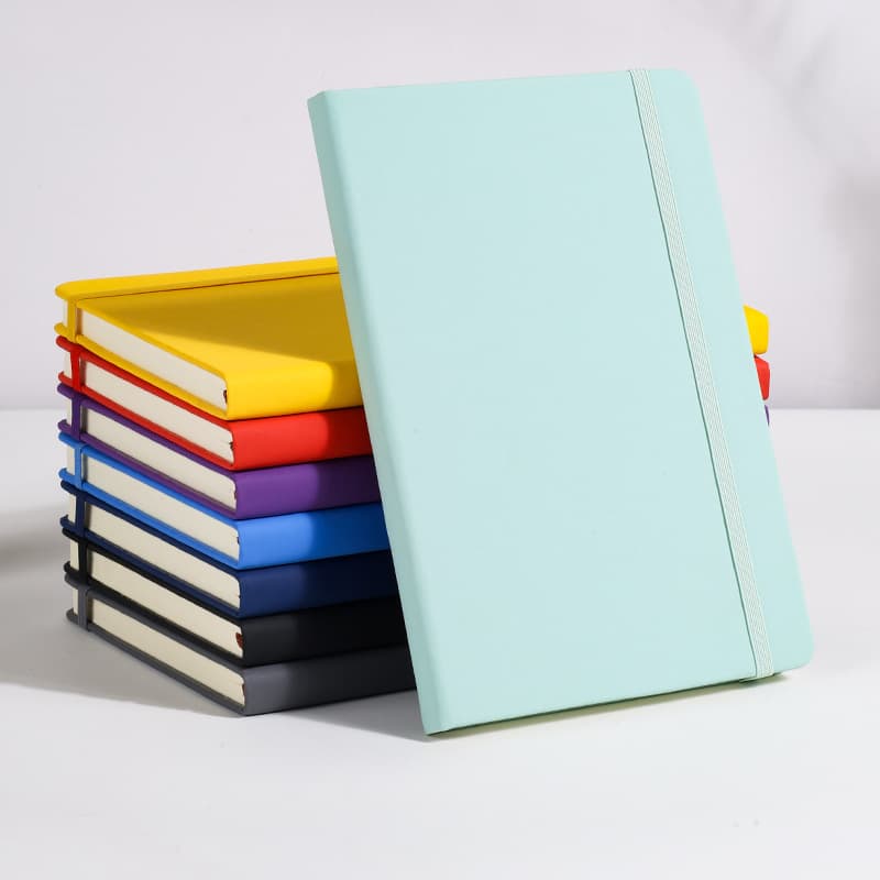 A5 Foreign Trade Notebook Custom Wholesale Simple Strapped Office Journal PU Student Diary Gift Set