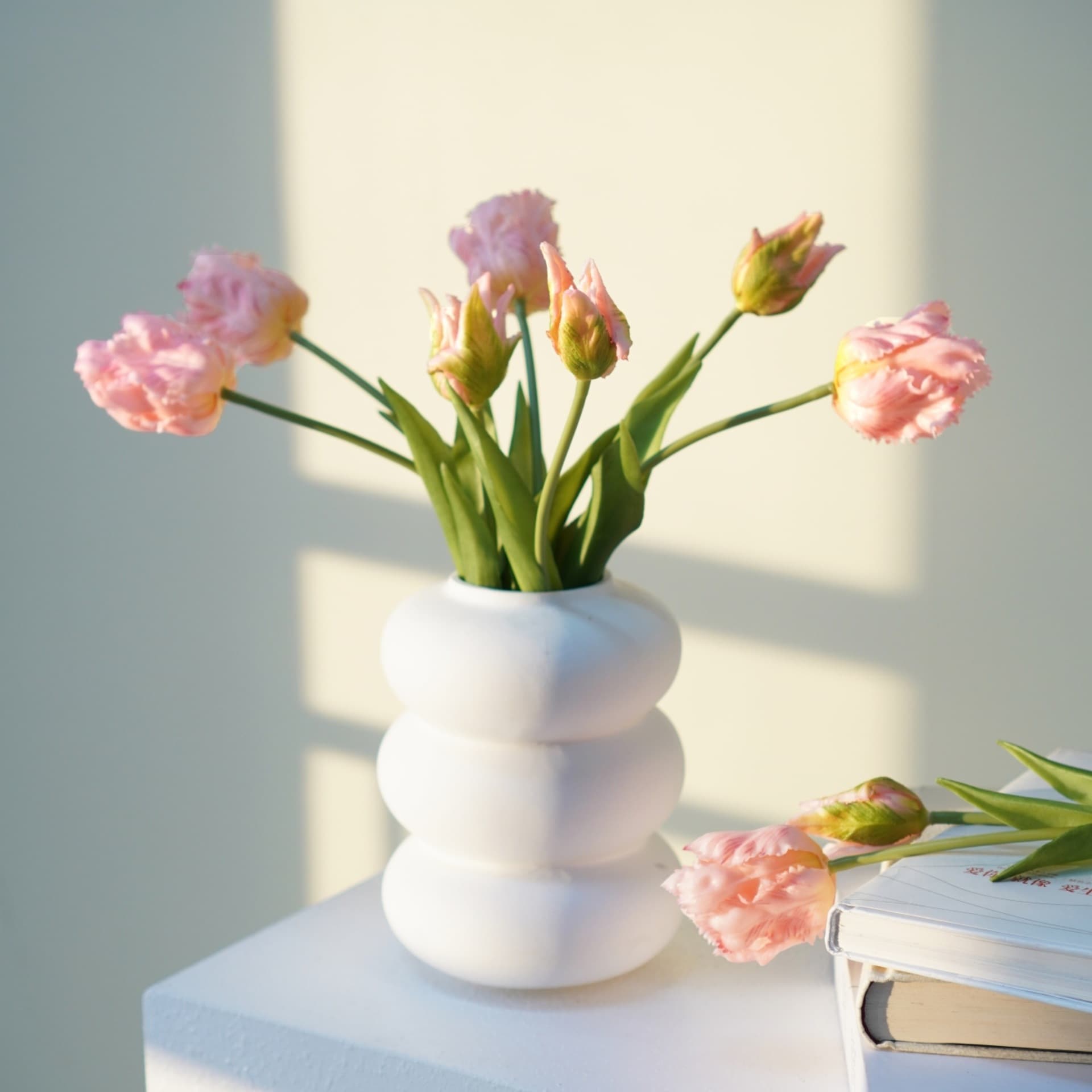 Temu Do Not Disturb Simulation 5-Head Parrot Tulip Home Decoration Artificial Flowers High-End Hotel Restaurant Office