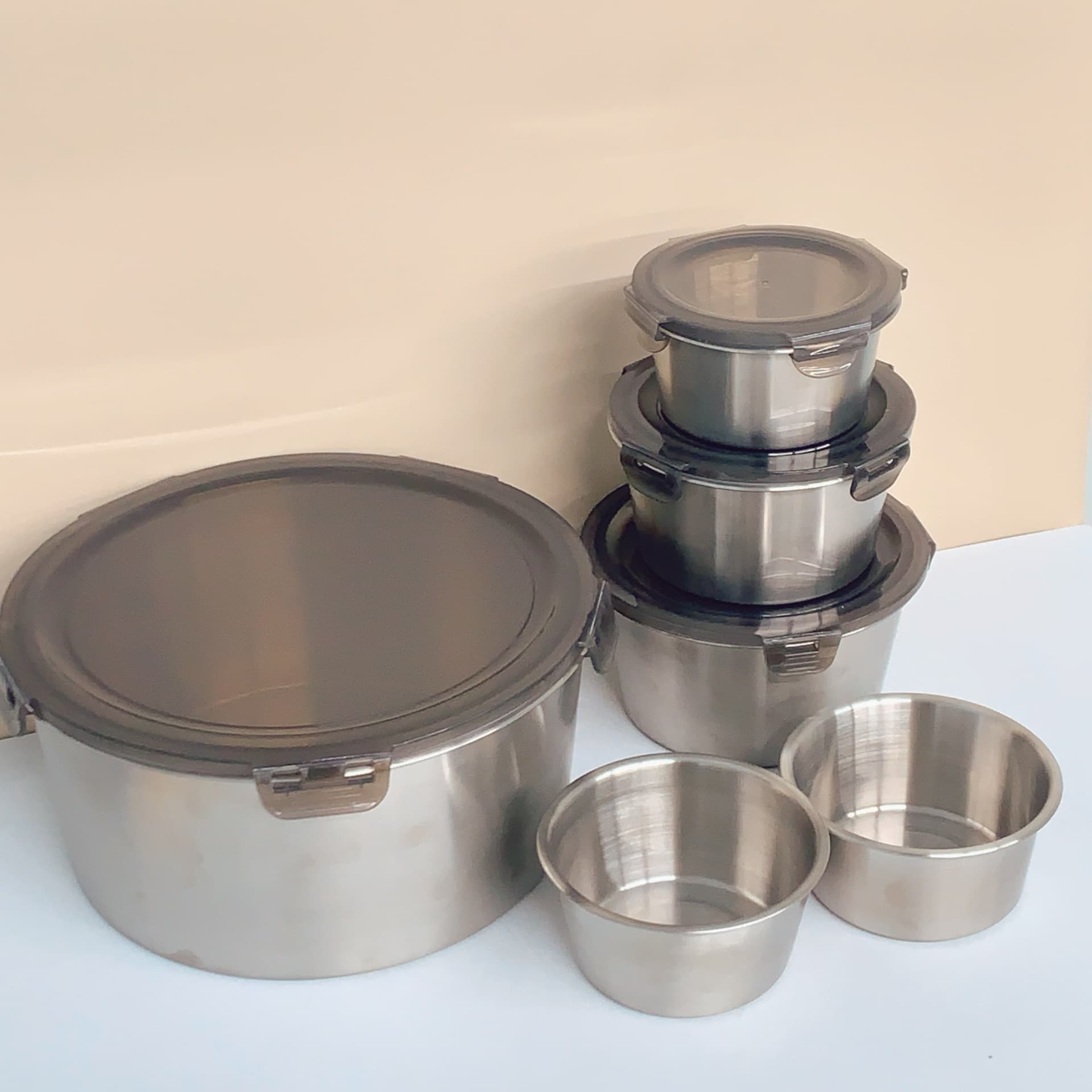 New Food-Grade Stainless Steel Sealed Fresh-Keeping Container Round Dormitory Lunch Box Takeout Soup Container Fridge Cold Storage Food