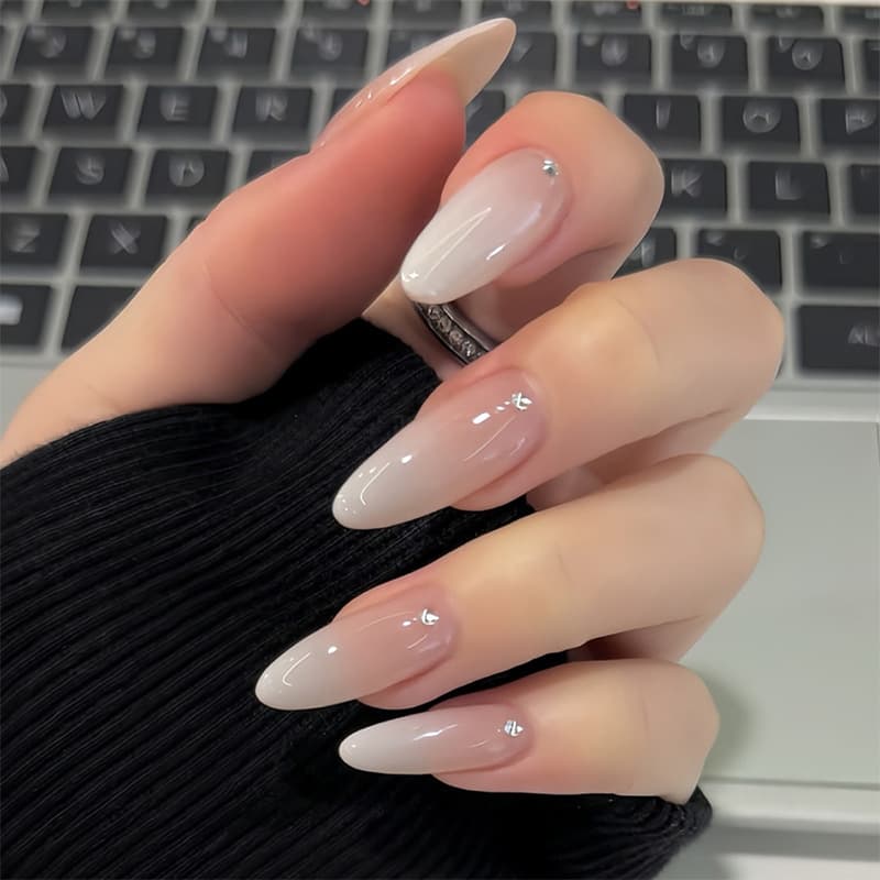 Pure and Tempting Style Nail Tips Simple Rhinestone Almond Shape Press on Nails Cross-Border Nail Art