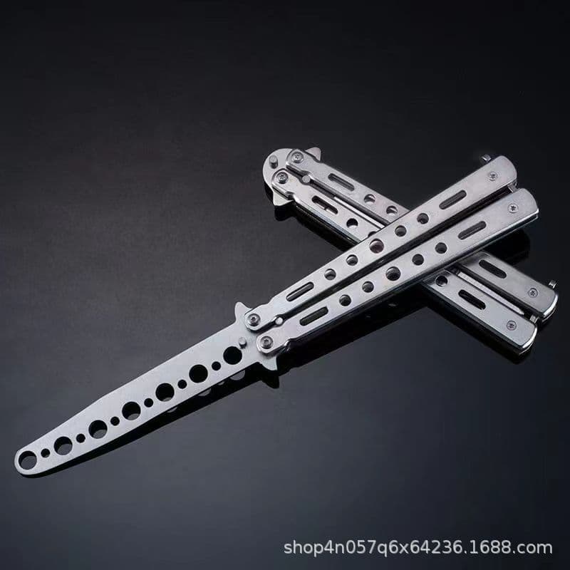 CSGO Butterfly Knife Comb Flick Knife Outdoor Folding Knife All-Steel Unsharpened Camping Essential Portable Foldable