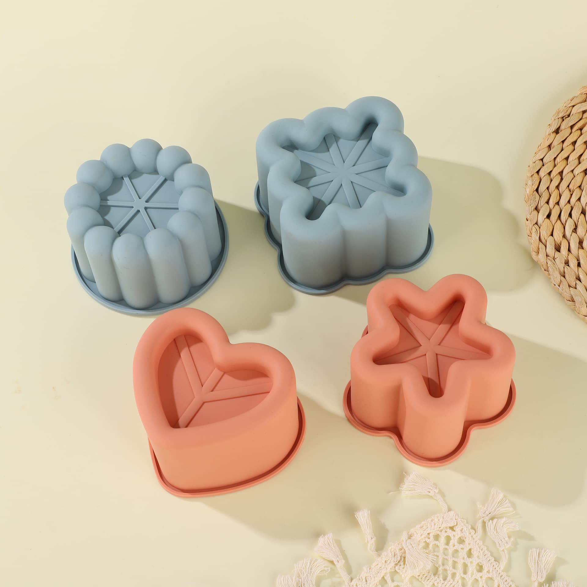 Multi-Size 4-Inch Single-Cavity French Mousse Cake Mold with Grooves, Heart and Star Silicone Mold for Pudding and Candle Making