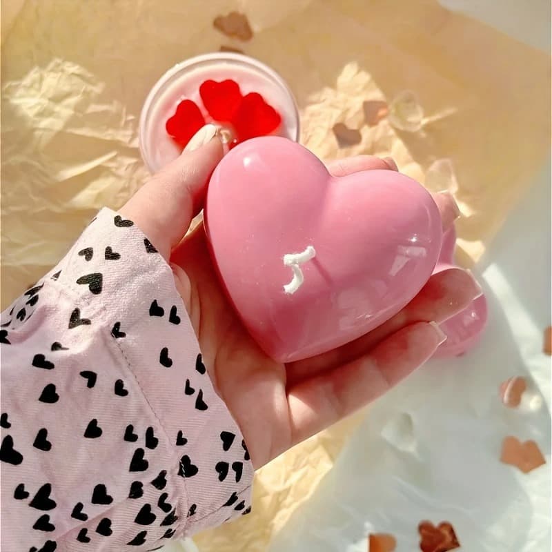 Mini small love silicone mold Valentine's Day scented candle candle holder love mousse baking cake mold